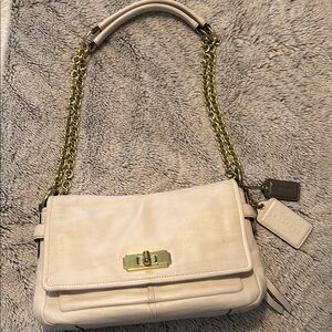 Coach Cream Gold Leather Shoulder Bag with Chain